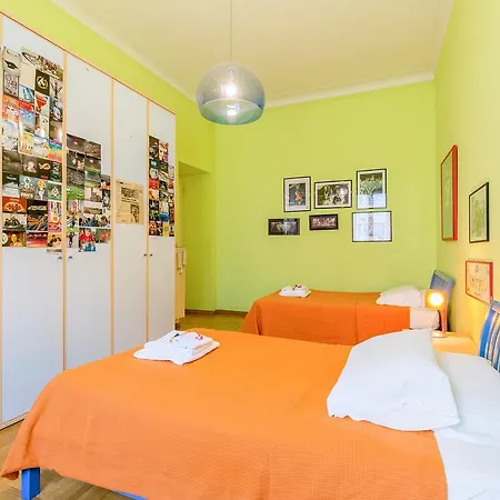 Apartment Cesi Large In Prati