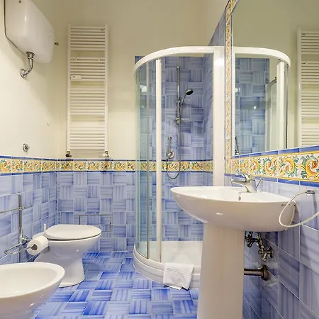 Cesi Large In Prati Apartment Rome